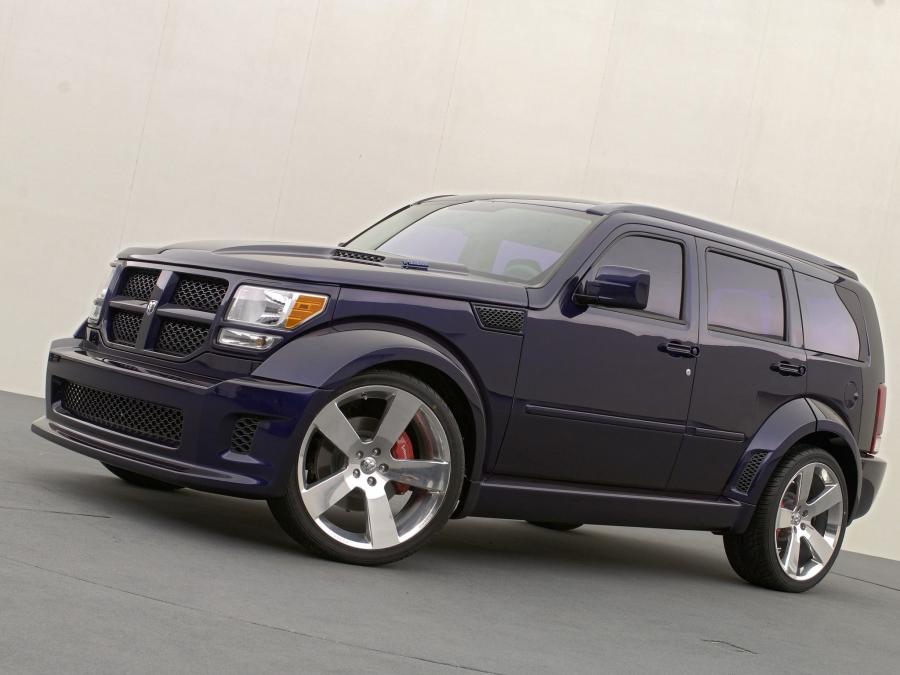  Dodge Nitro 5.7L HEMI Concept 2006 года  (фото 2 из 2)